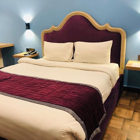 Hotel Oban Lahore Luaran gambar