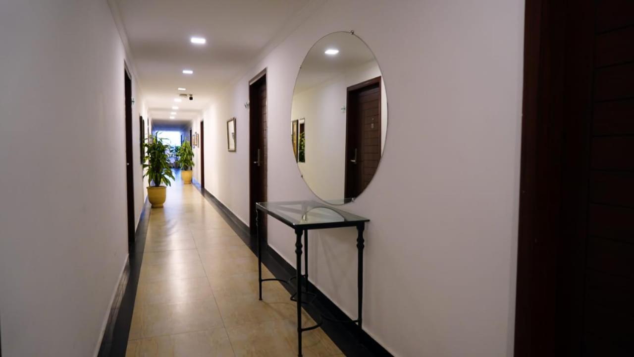 Hotel Oban Lahore Luaran gambar