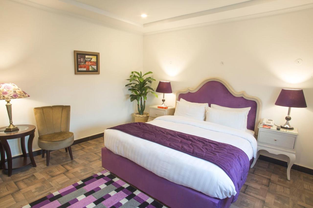 Hotel Oban Lahore Luaran gambar